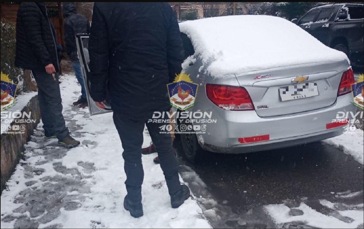 demorados VLA policia de nqn