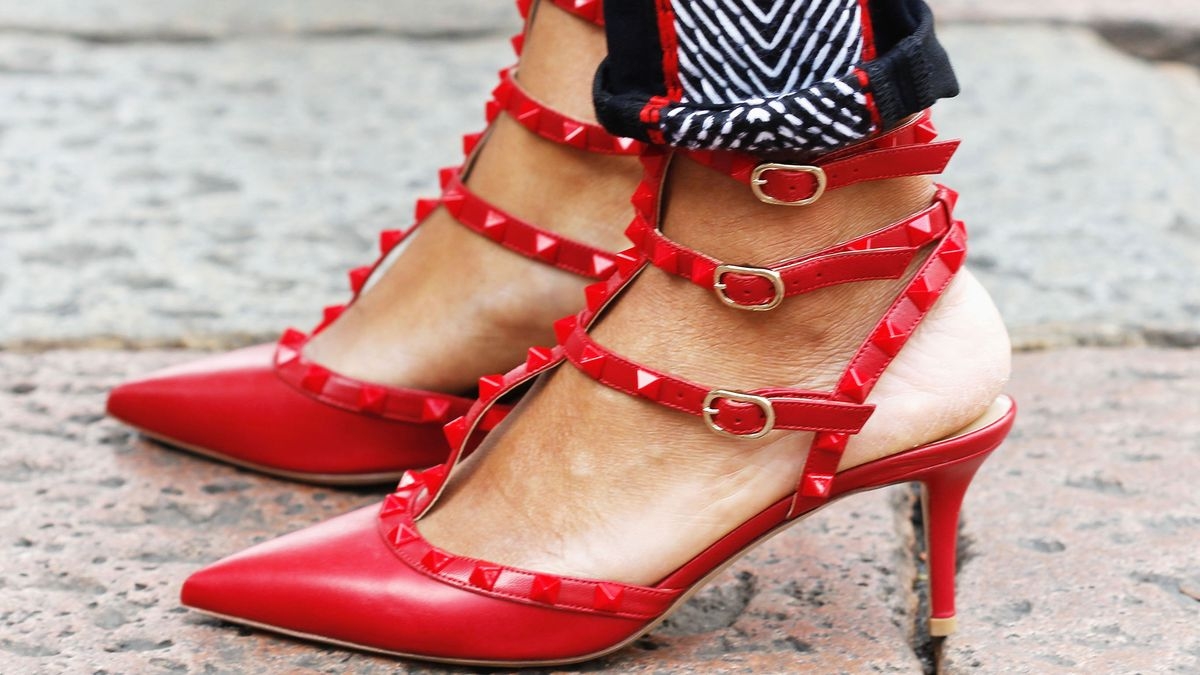 zapatos-rockstud-valentino-1566547202