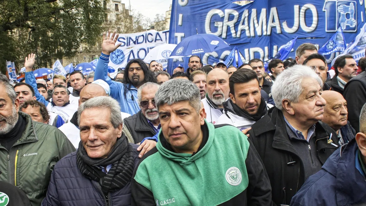 17-08-2022_algunos_grupos_de_manifestantes_dejpg