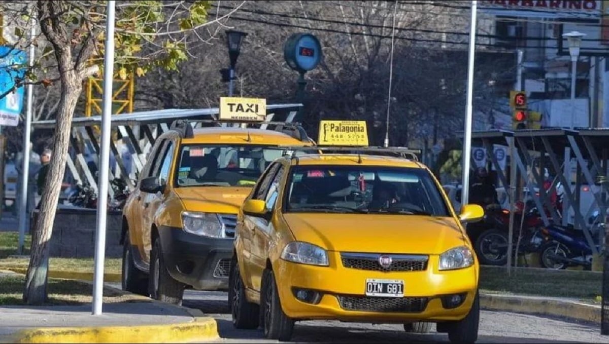 taxis nqn al instante