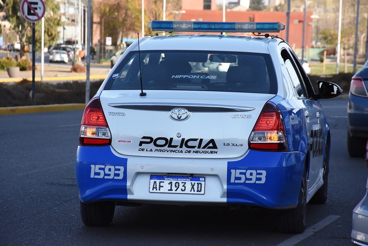 Movil-Policial-1