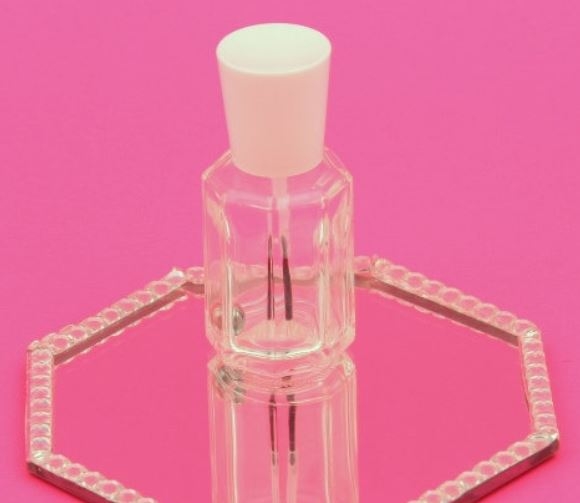 colocar perfume 22
