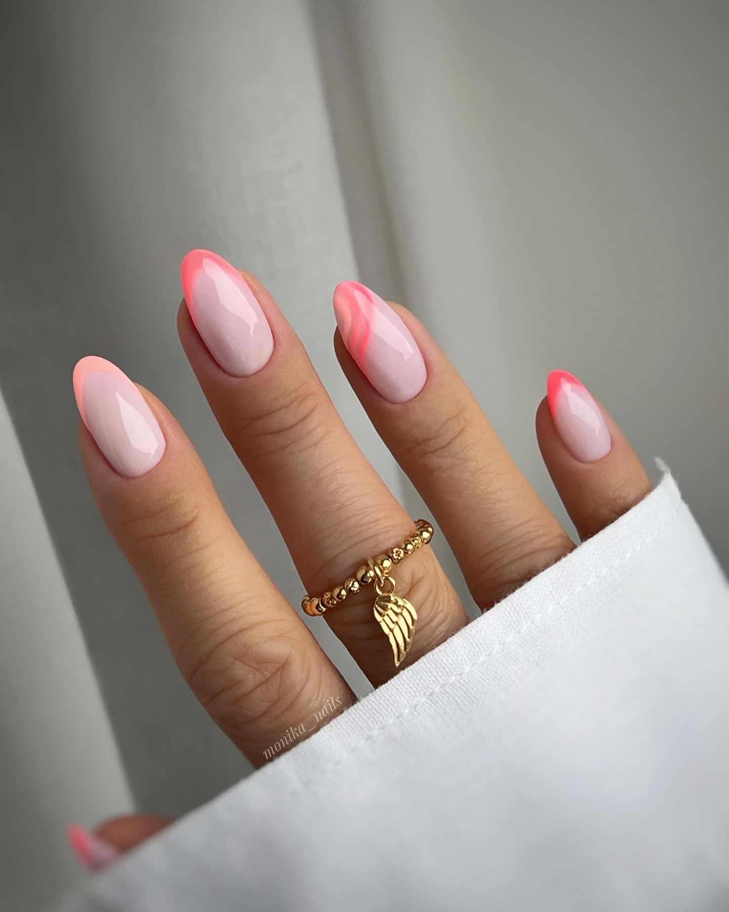 Coral-Peach-Nails-@monika__nails