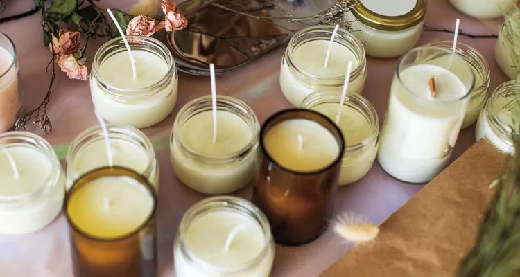 AnyConv.com__Homemade-mason-jar-candles.jpg