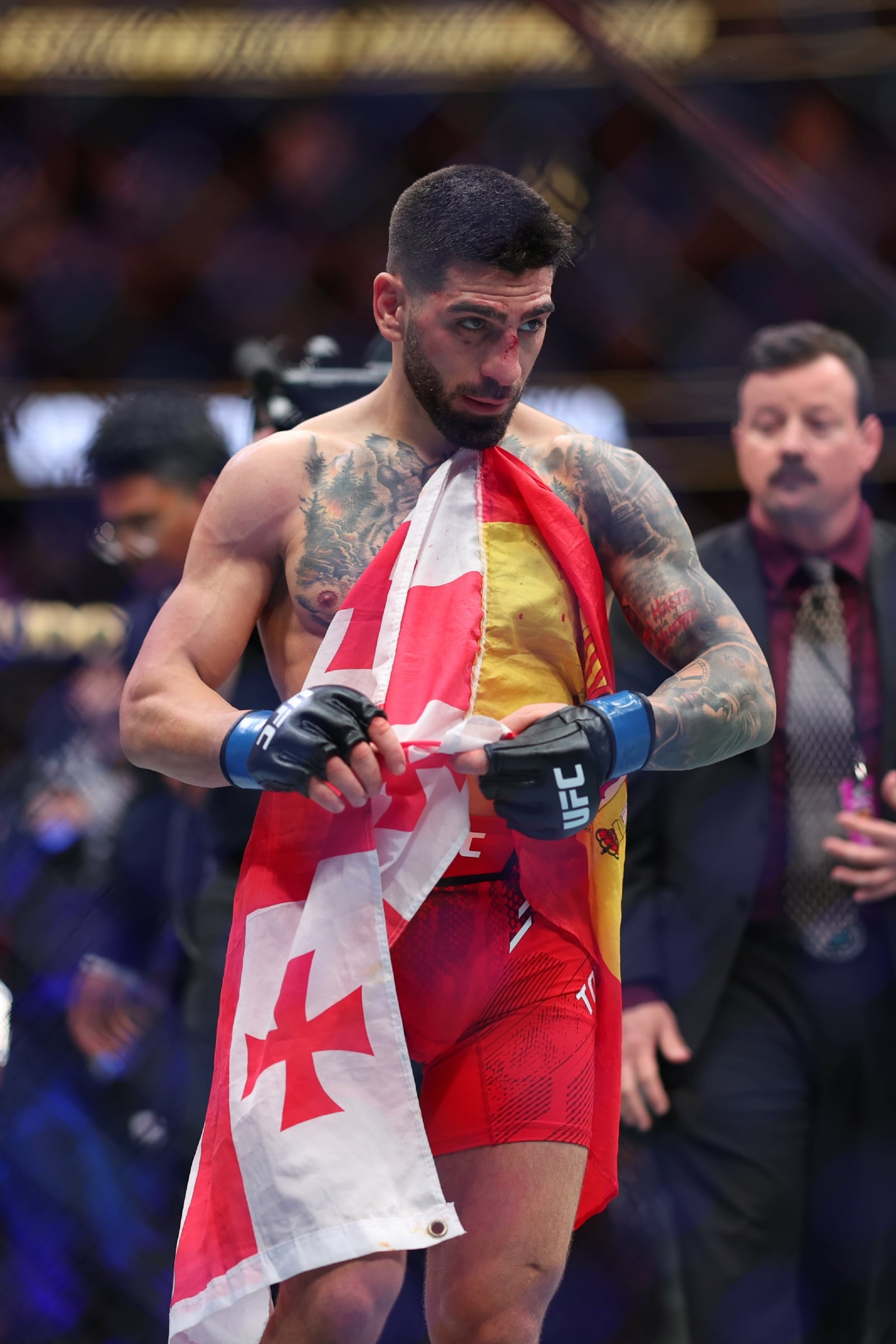 ufc-298-volkanovski-v-topuria (1)