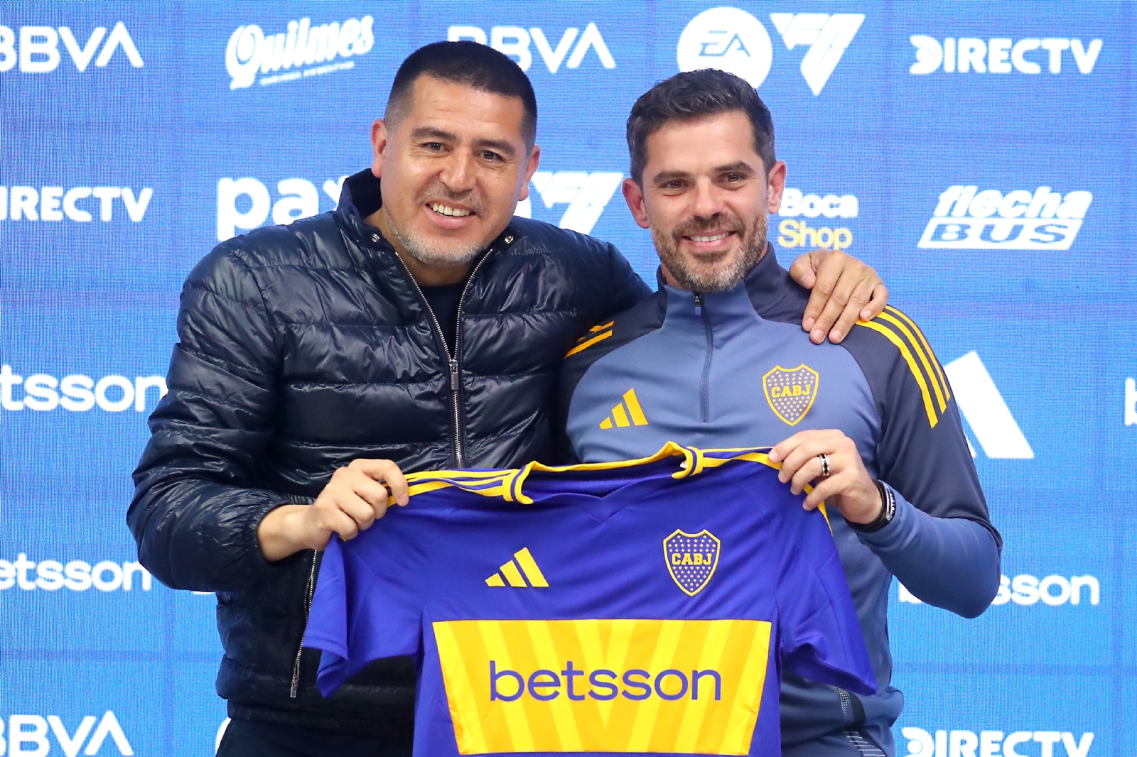 boca-juniors-unveils-fernando-gago-as-new-head-coach (1)