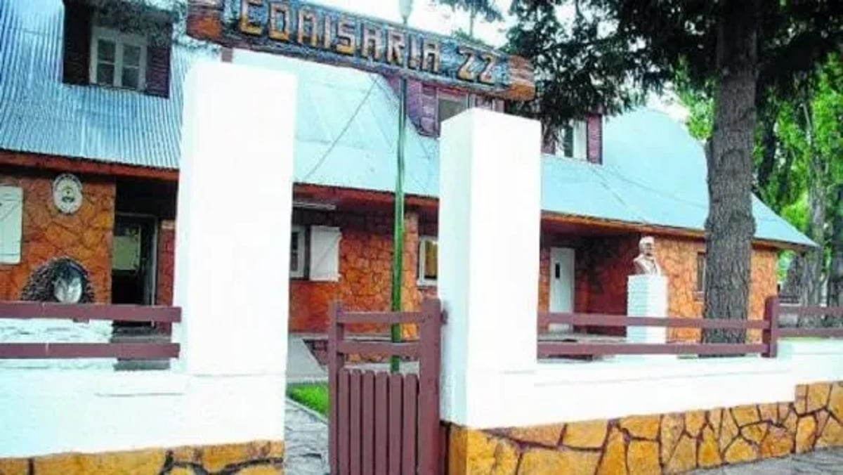 comisaria 22 zapala 11