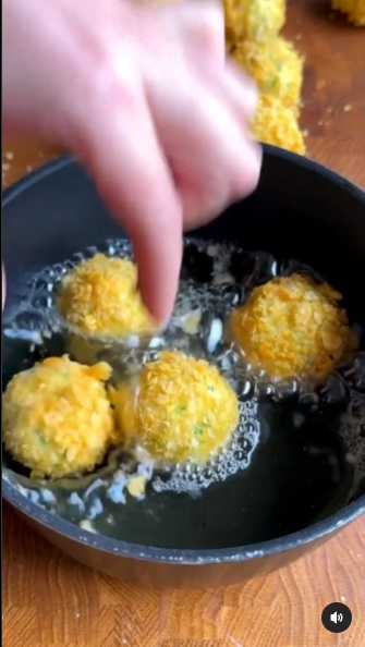Croquetas de papa y queso 8