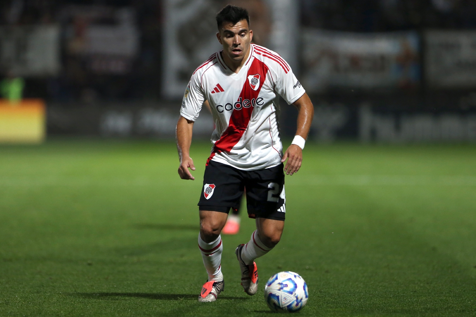 platense-v-river-plate-liga-profesional-2024