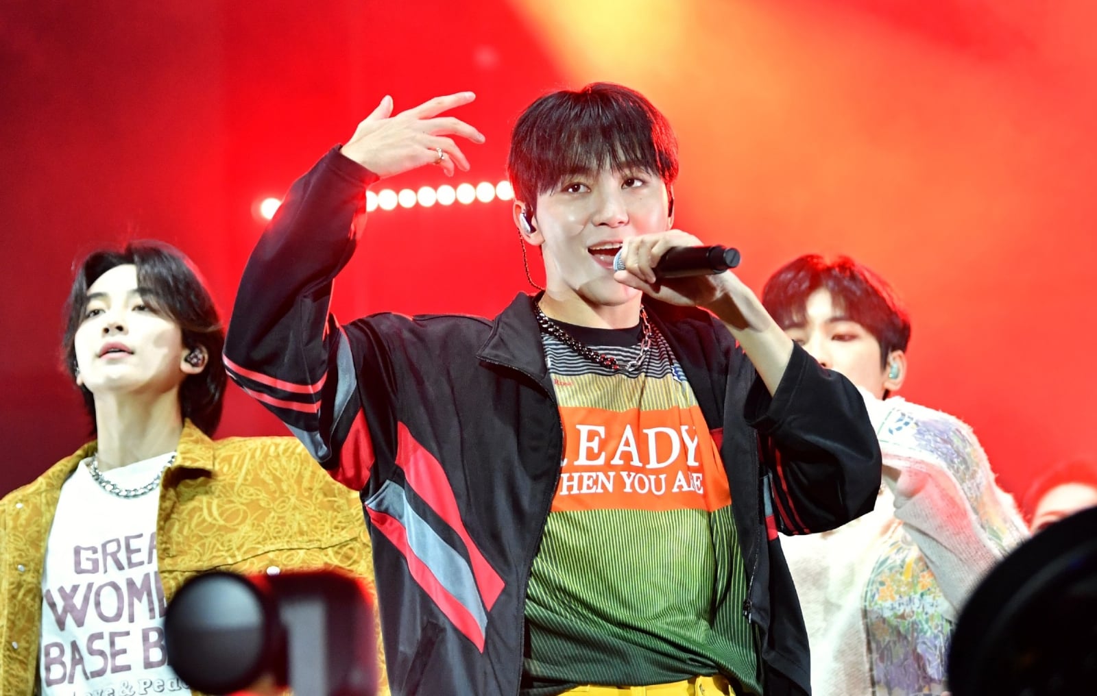 Seungkwan-of-SEVENTEEN-performs-live
