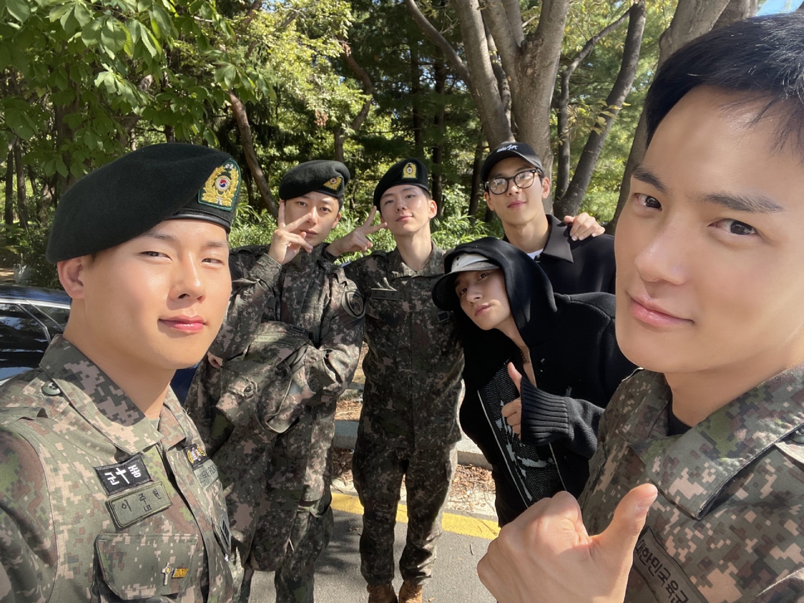 monsta-x-minhyuk-discharge-1-scaled