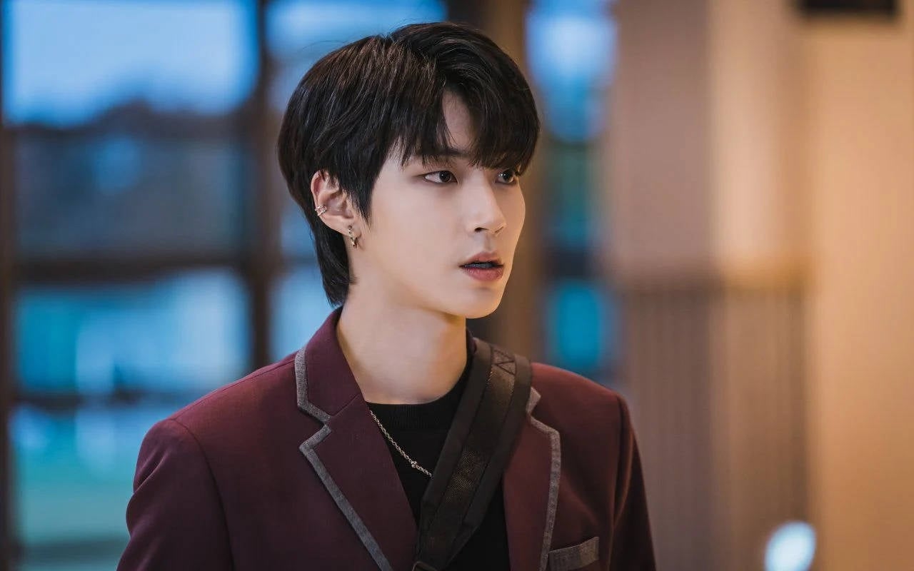 highschool-crush-hwang-in-yeop-6pr6rd9znbfuyiea