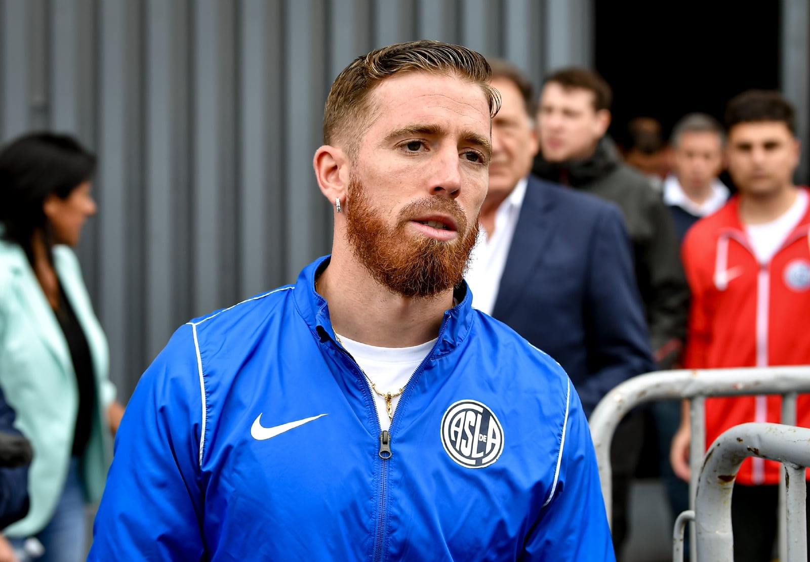 san-lorenzo-unveils-iker-muniain-as-new-player