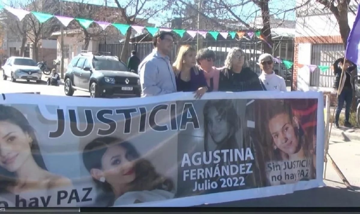 marcha por agustina fernandez