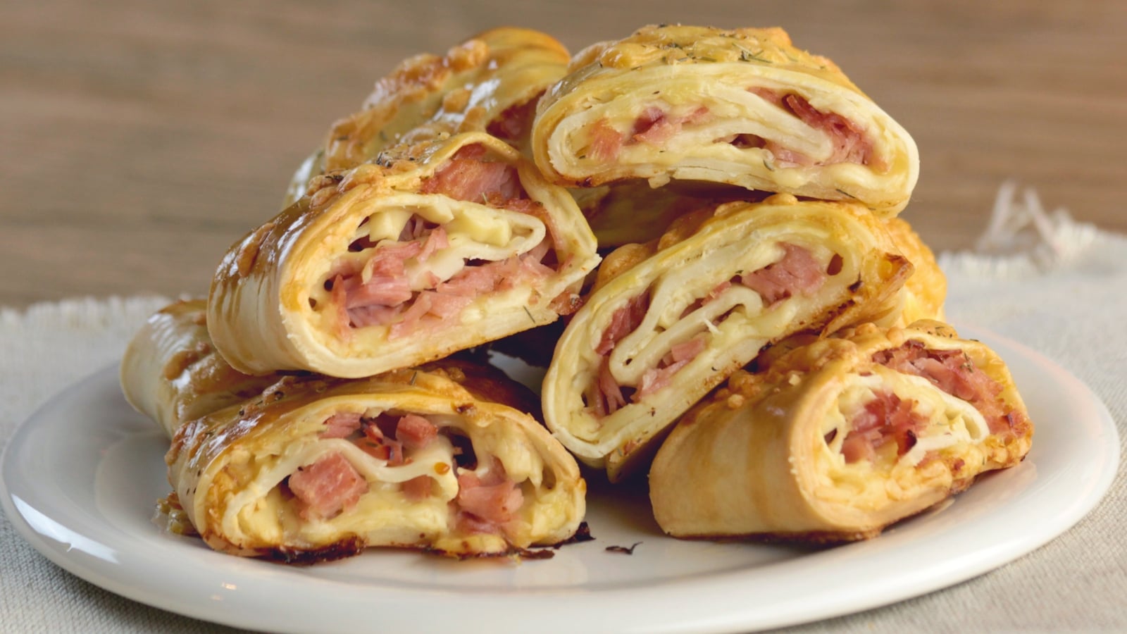 de-provolone-y-jamon_landscapeThumbnail_es