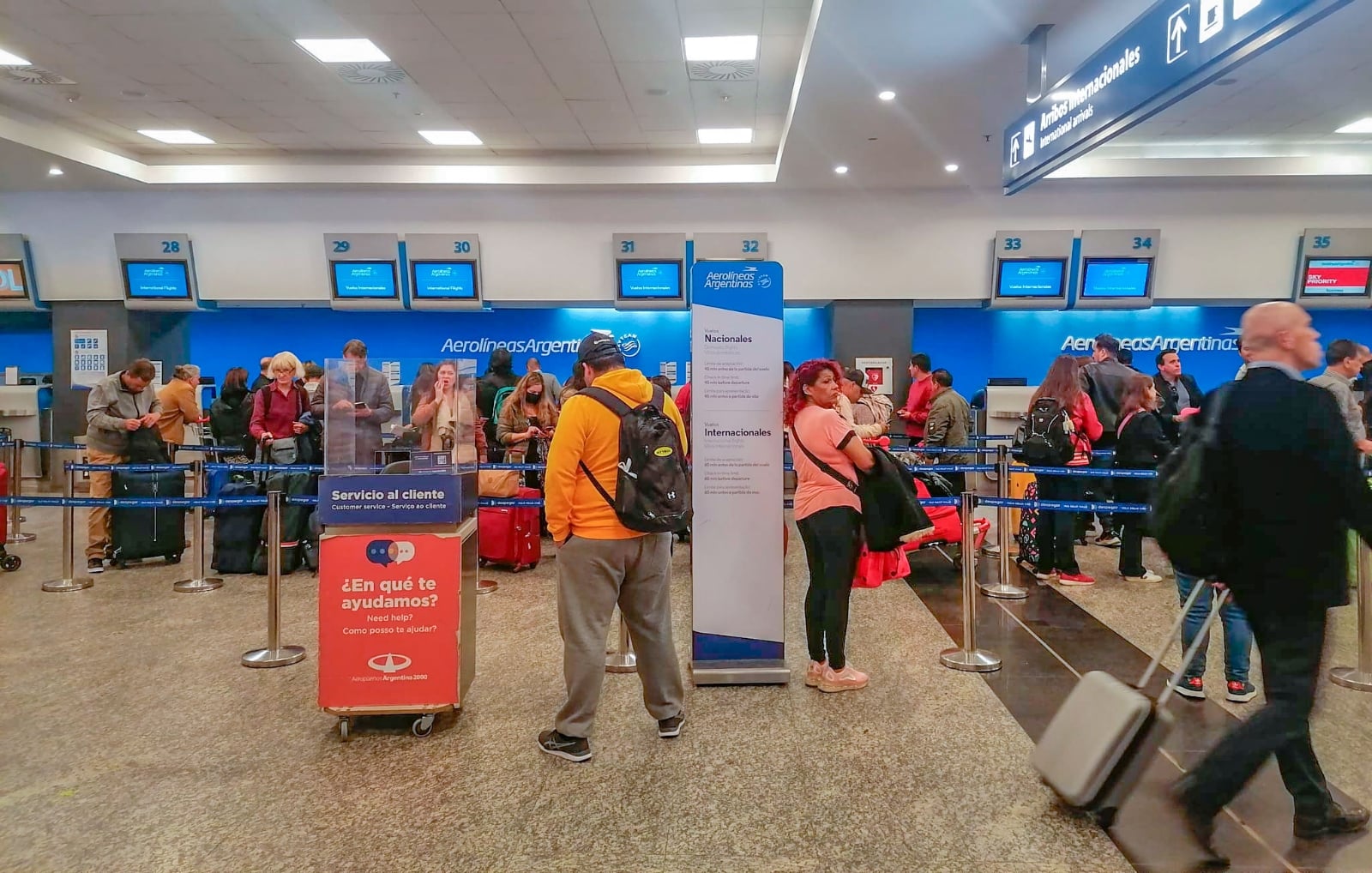 apt-aep-counter-aerolineasargentinas-ricardodelpiano