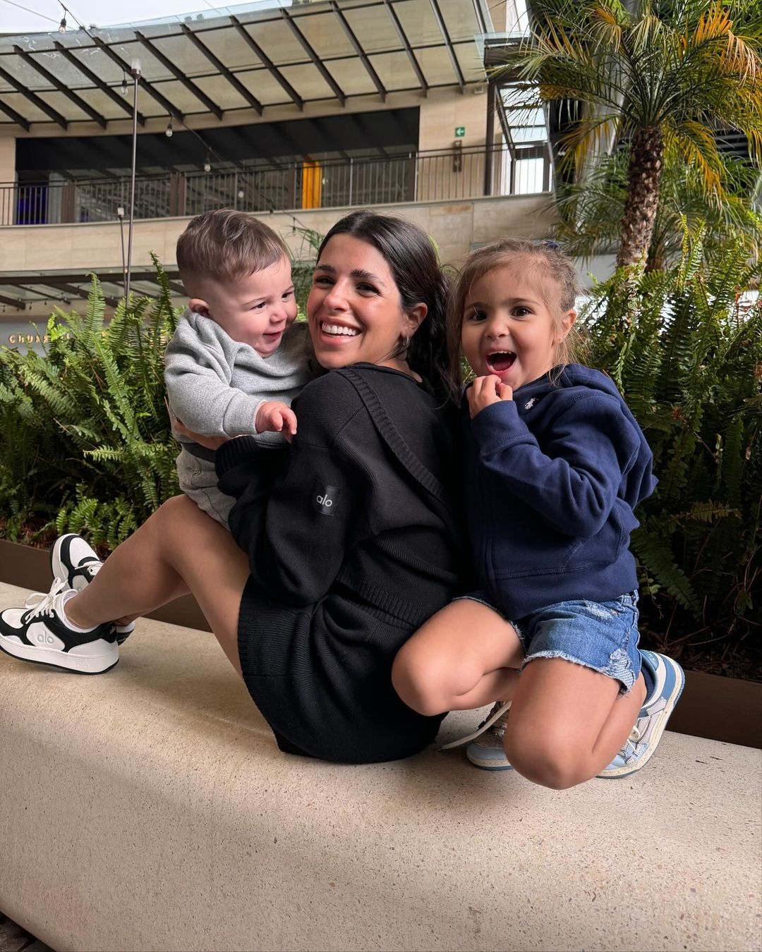 Mis ositos @alo @aloyoga