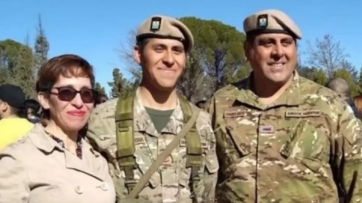 pablo cordoba y sus padres