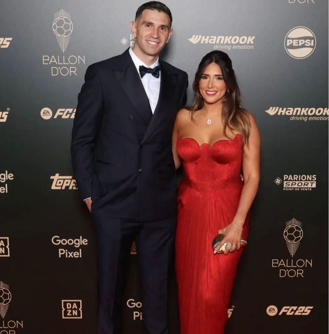 Estoy tan orgullosa de estar a tu lado, del gran hombre que sos. Mereces este premio y mucho mas. Que Dios te siga dando bendiciones. Gracias a todos los que son parte de este grande premio! Gracias @krishmaparma
