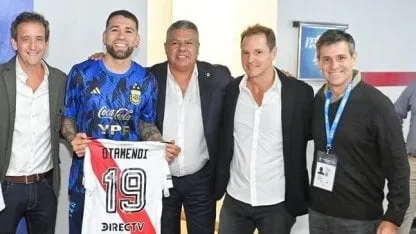 otamendi-camiseta-de-river_416x234