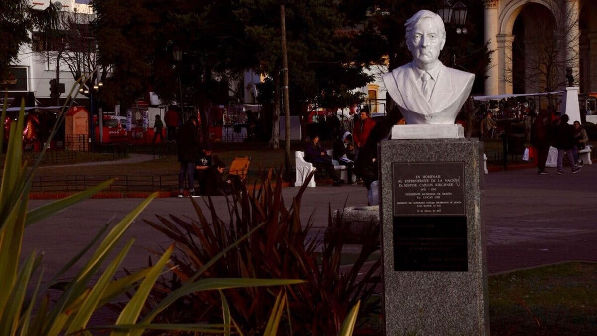 kirchner busto