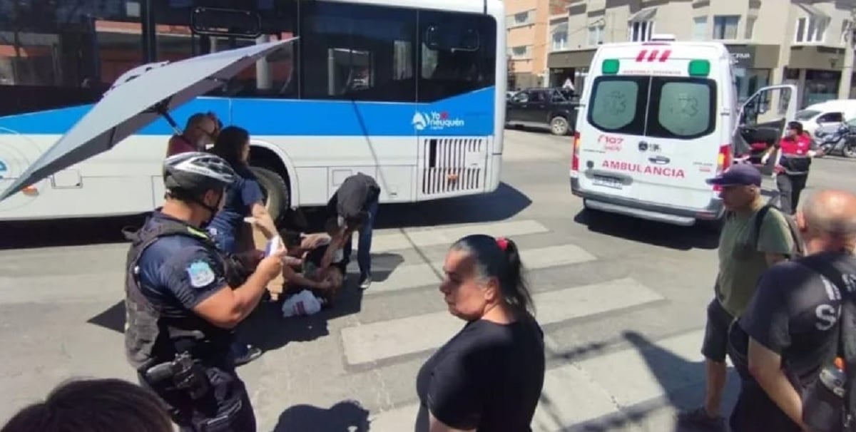 mujer atropellada por colectivo