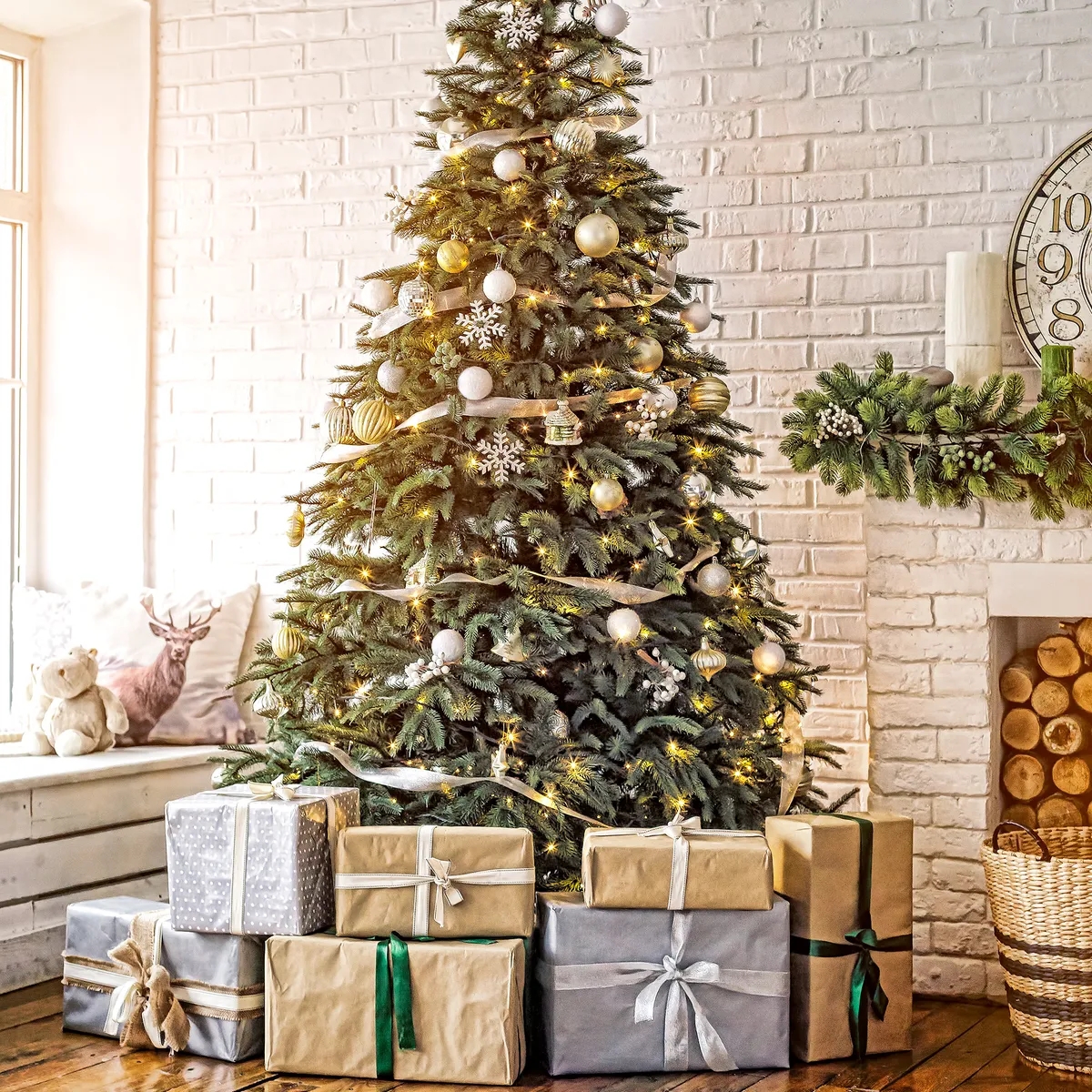 arbol-de-navidad-decoracion-colores-metalicos
