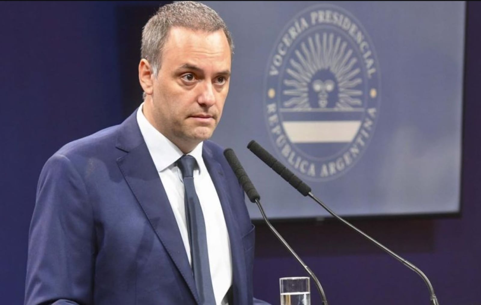 Vocero-Adorni