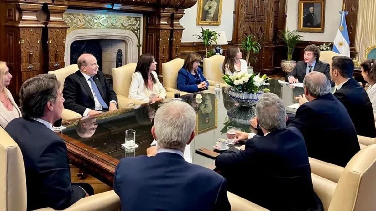 Foto_20231211_reunion-gabinete-milei-1-credito-presidencia