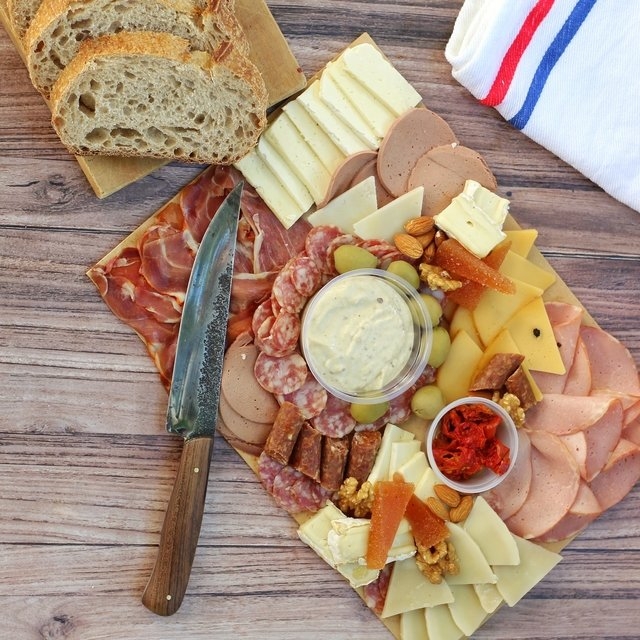 picada-la-lola11-dc3fb2b5d55bd2568d16394912428853-640-0