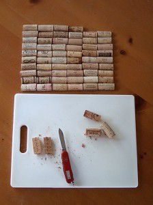 Como-hacer-una-alfombra-con-corchos-1