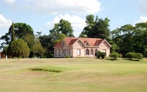 300px-Club_Golf_Fortin_Tordillo_Casa
