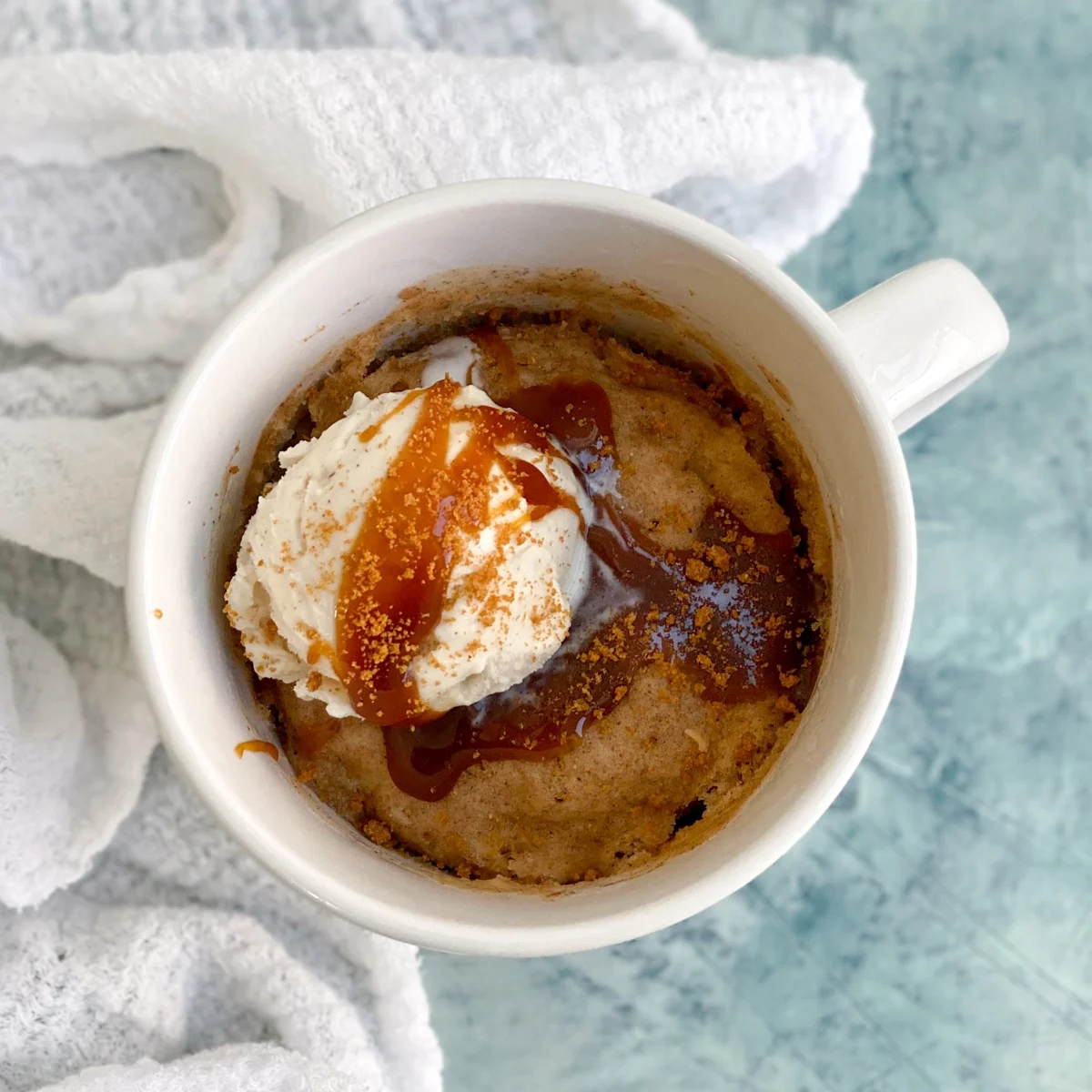 AnyConv.com__Apple-Mug-Cake-square1