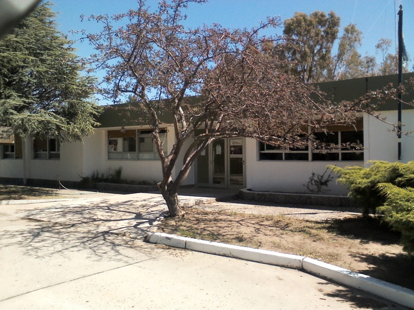 Hospital-de-Villa-El-Chocón-4-1440x1080