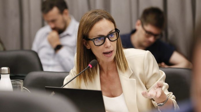 web-tanya-bertoldi-1-696x387