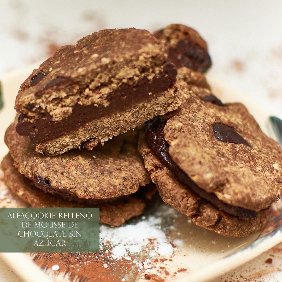 Y como si fuera poco les presentamos más variedad de productos! Ideales para quienes quieren quieren comer algo saludable y muy dulce a la vez. No te lo podes perder!#bombonesfit #alfacookie #saludable #fit #ricoysaluda-1