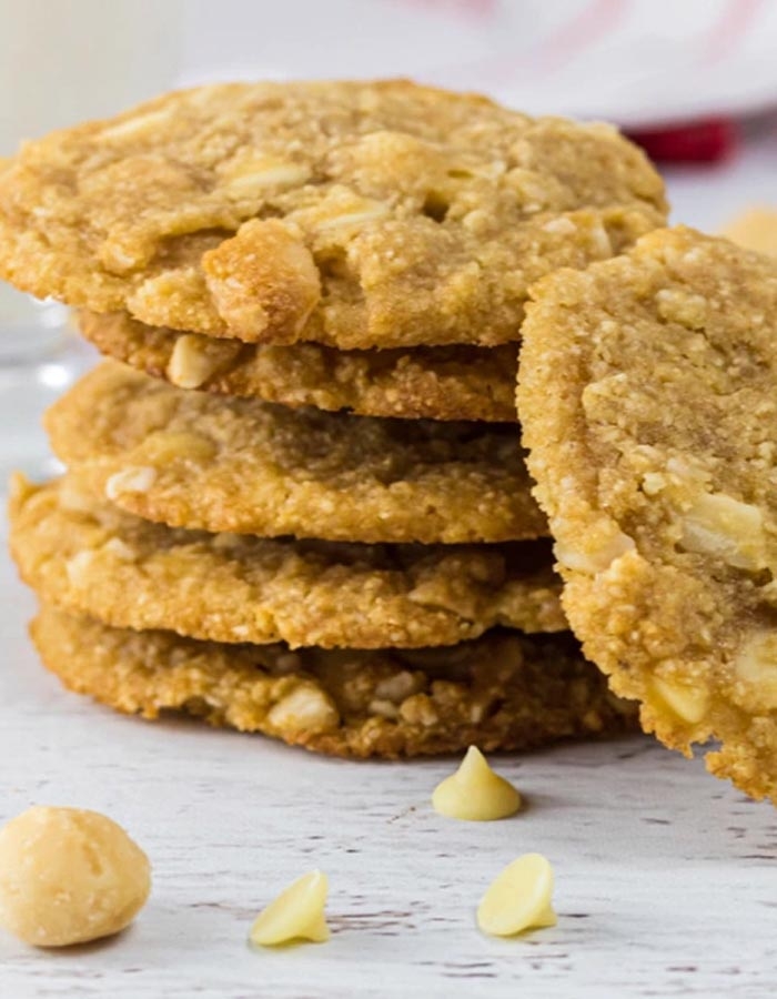 Galletas-Keto-De-Nuez-De-Macadamia-De-Chocolate-Blanco