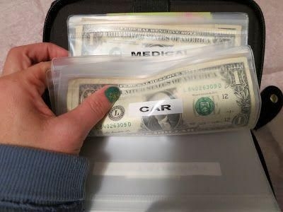 dolares 2