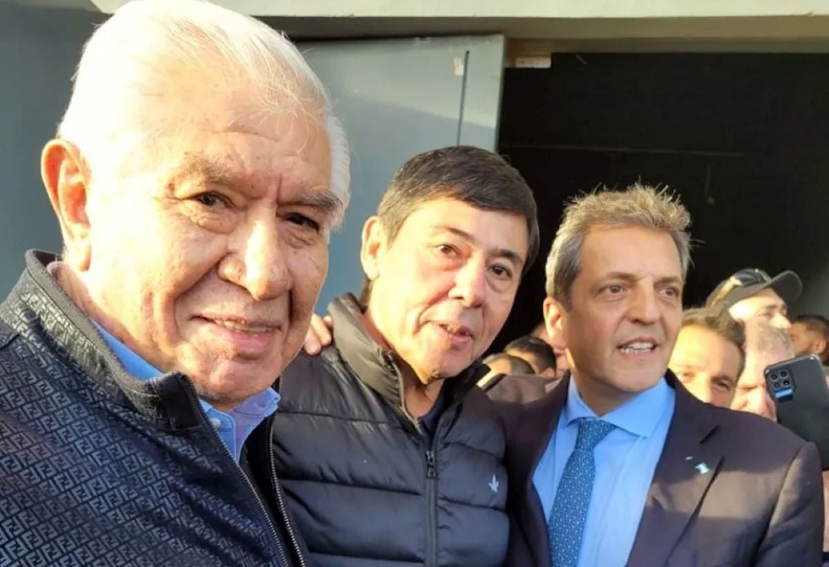 PETROLEROS Y MASSA