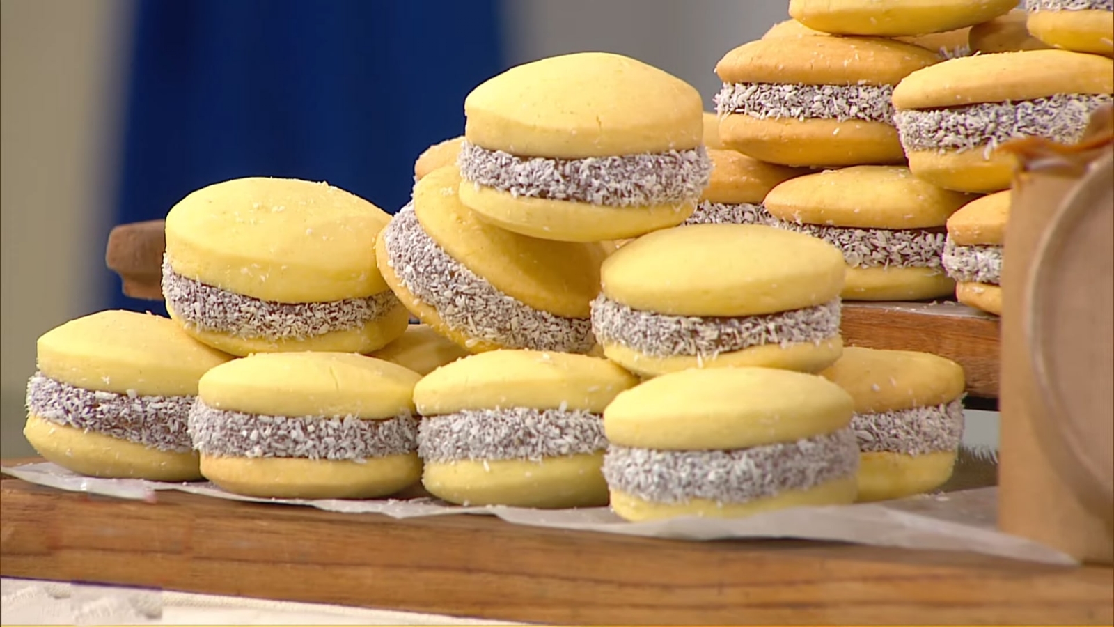 Alfajores-de-Maicena-min