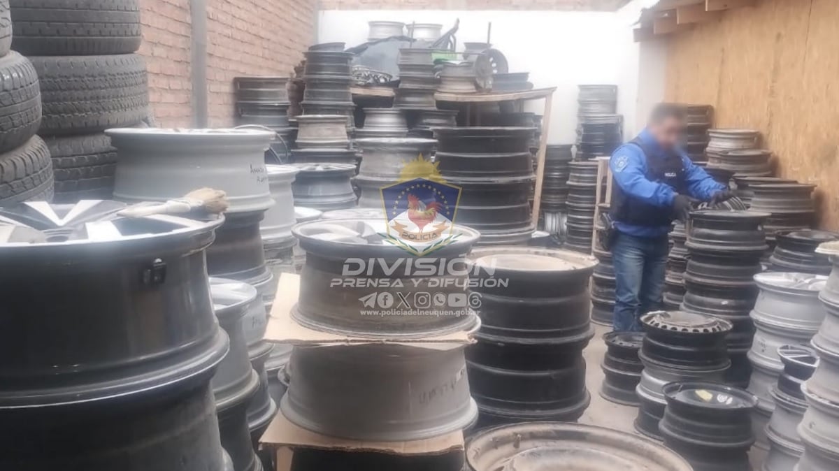 robo de ruedas banda