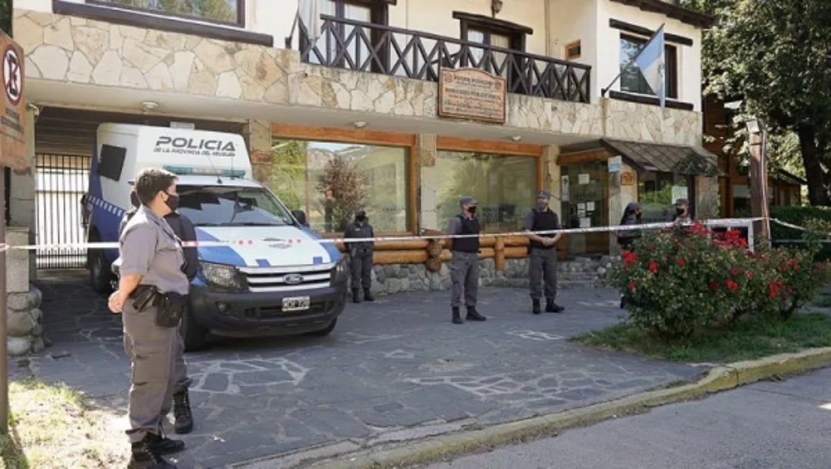 fiscalia san martin de los andes