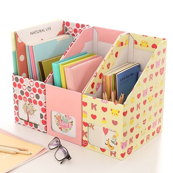 organizador-de-libros-con-cajas-de-carton