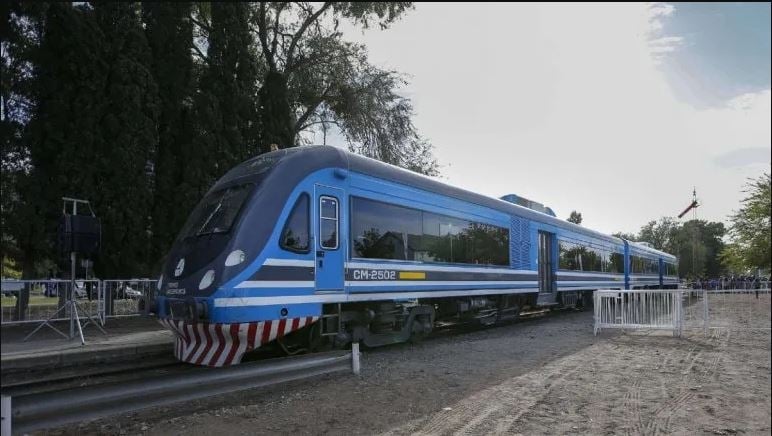 tren del valle face2