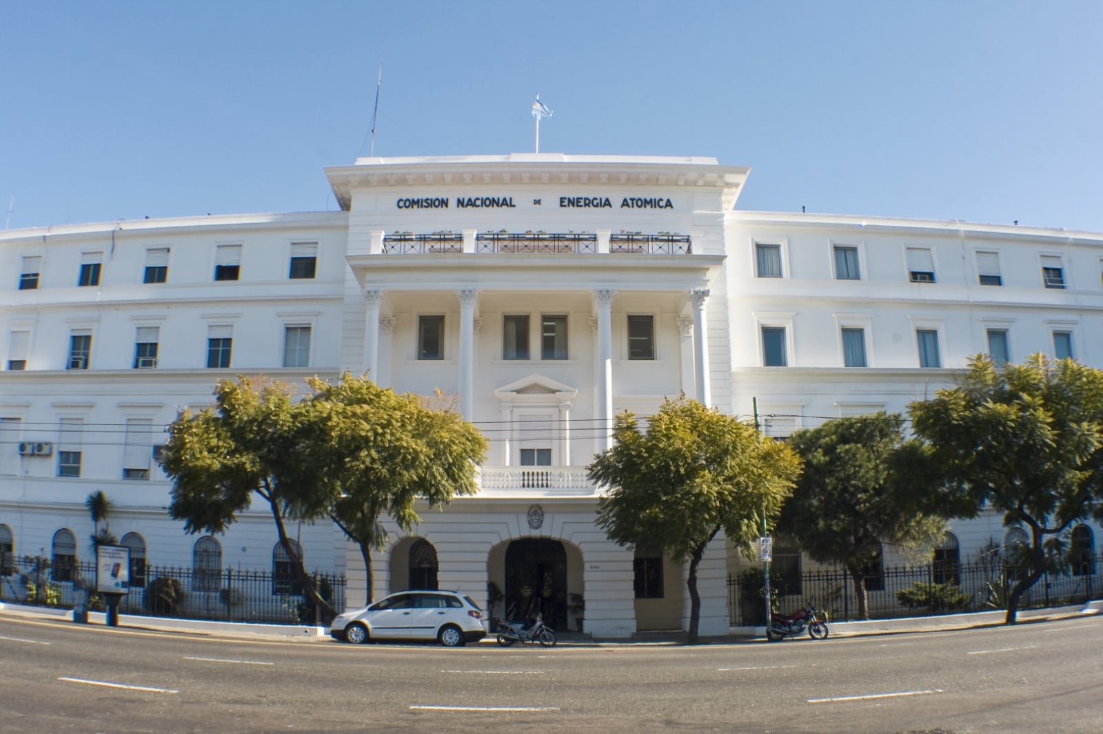 frente-edificio-sede-central