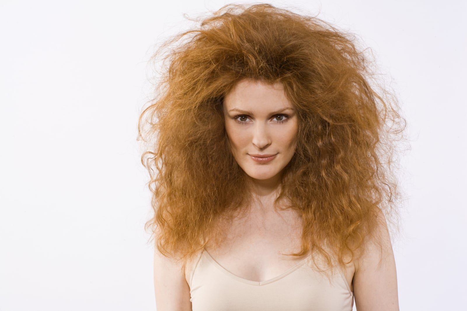 Cómo domar el cabello cuando hay humedad