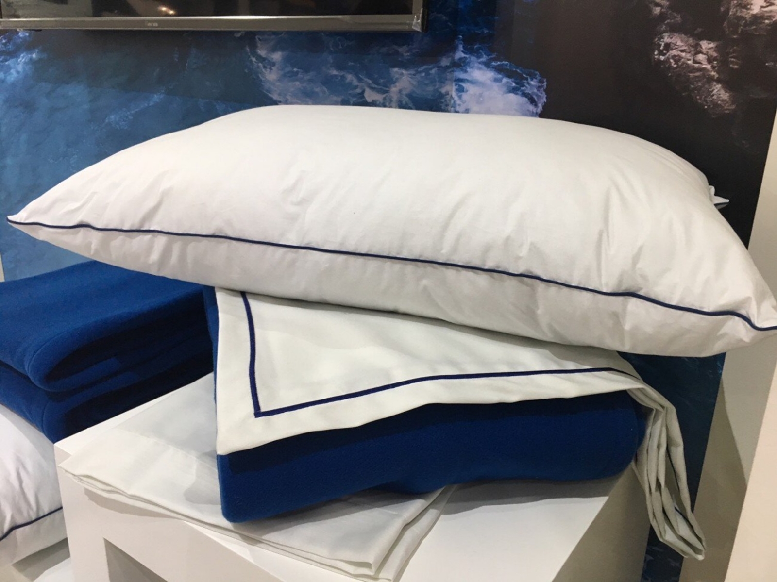 almohadas-sabanas-y-mantas-de-la-linea-ocean-002 (2)