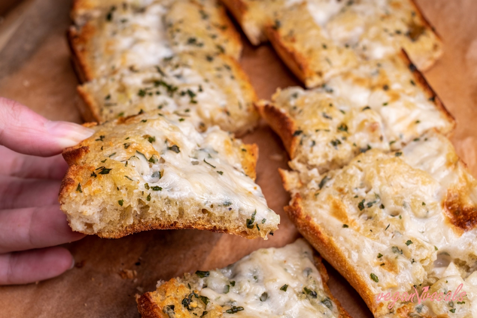 The-Best-Vegan-Garlic-Cheesy-Bread-12-scaled