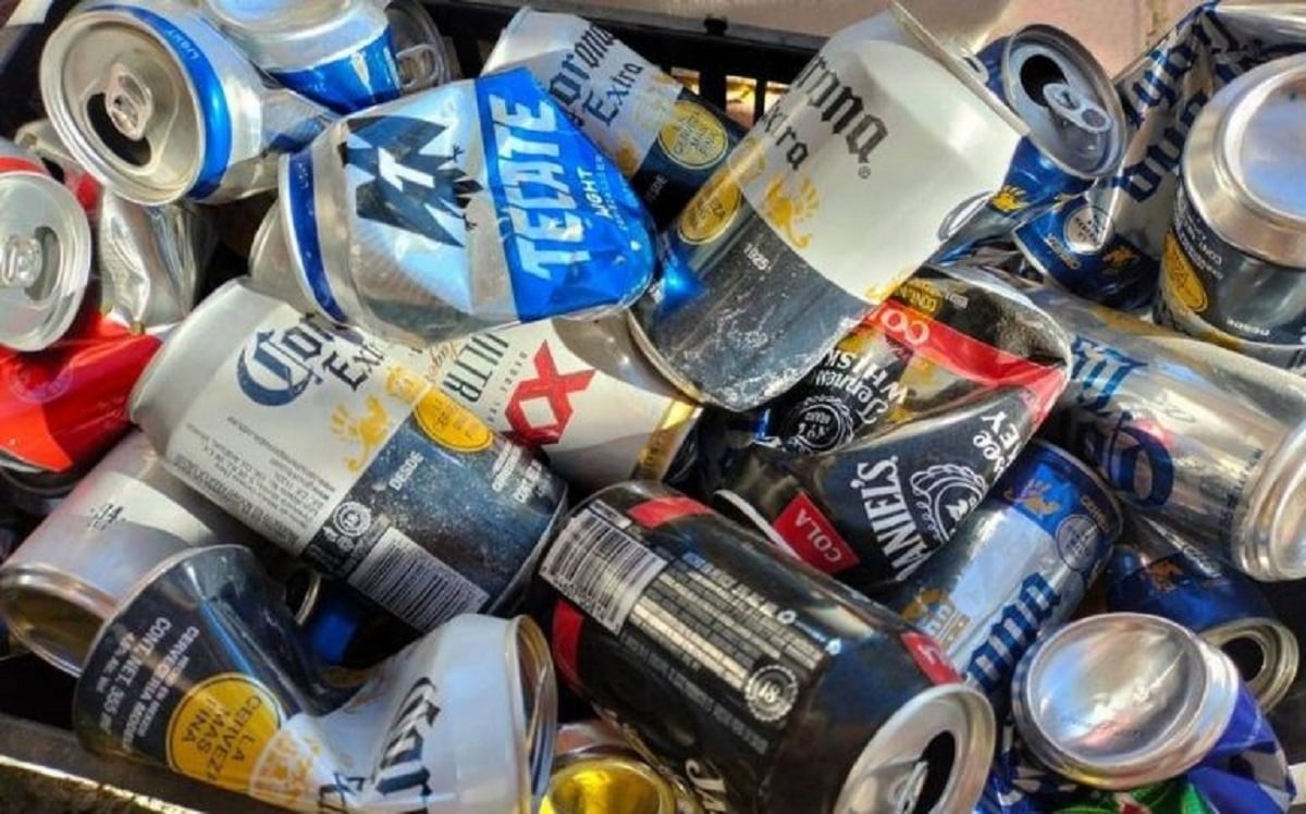 Latas de cerveza