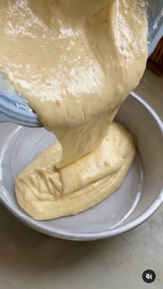Torta húmeda de naranjas 4